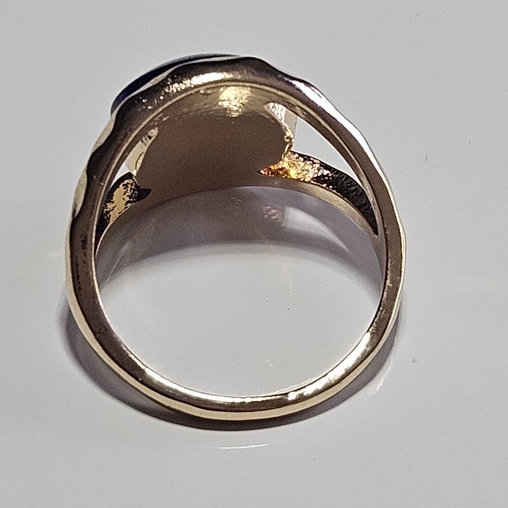 Gold Tone Round Blue Faux Stone Ring Size 8.5 - Picture 10 of 12